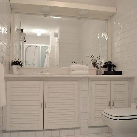 아파트 Plumbago Blue *